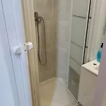 Pensión A *